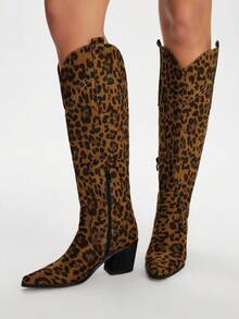 Styleloop Botas cómodas de tacón de madera con diseño minimalista y fácil de poner, adecuadas para la temporada de invierno - Multicolor - Ver 3