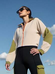 Innovista Chaqueta deportiva de manga larga con cremallera delantera y ajuste holgado de color contrastante para mujer - Caqui - Ver 7
