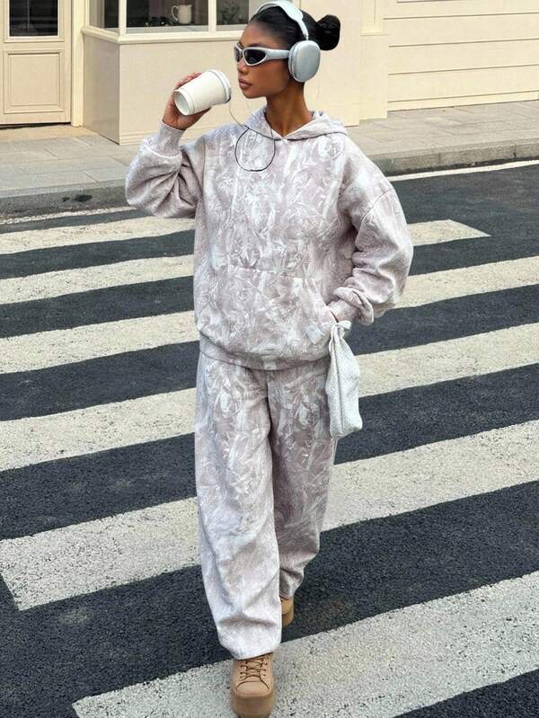 2pcs/Set Teen Girls Fashionable Leaf Print Loose Fit Sweatshirt + Pants Set, Casual Thick & Fashionable Fall Winter