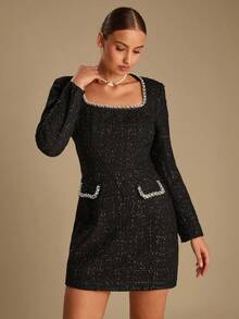 Enchnt Abito mini elegante e raffinato da donna, con scollo quadrato, maniche lunghe, in tweed di filato romantico nero, impreziosito da perle e strass luccicanti, adatto per feste, appuntamenti, vacanze, lauree, ufficio, uscite, Ognissanti e Natale. È una scelta ideale per abiti, completi e outfit autunnali, nonché per il carnevale e il Capodanno.