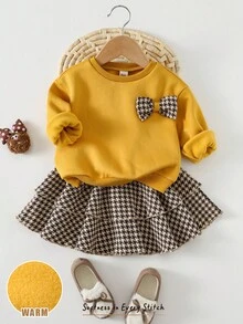 Cozy Pixies Falda de pastel de doble capa con cintura elástica a cuadros para niña, versátil y cómoda, estilo minimalista de moda casual, adecuada para interior, ocio al aire libre, esquí, vuelta al colegio, uso diario, deportes, fiesta, temporada de otoño/invierno. Top amarillo mostaza para bebé niña. Bebé niña con lazo para otoño. Falda a cuadros para bebé niña - Multicolor - Ver 3