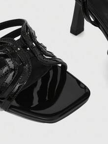 CUCCOO SZL Sandales à talons hauts femme avec design minimaliste à bout carré et boucle