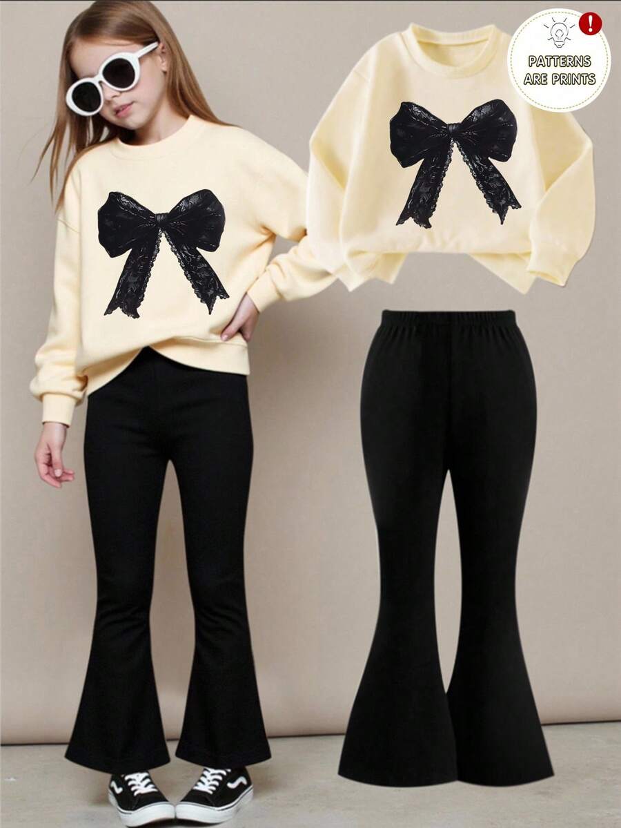 SHEIN 1 Set de Moda Casual para Niñas Preadolescentes, Conjunto Dulce y Lindo con Sudadera Cuello Redondo con Estampado de Lazo Falso y Pantalones Acampanados Negros, Nuevo para Otoño/Invierno, Sudadera Caqui + Pantalones Acampanados, Conjunto de 2 Piezas con Lazo - Multicolor - Ver 1