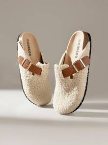 Solecia Sepatu Loafer Wanita Kasual Model Slip-On dengan Desain Gesper dan Bulu Imitasi - Aprikot - View 6