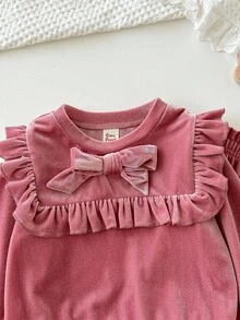 Cozy Pixies 两件套女婴天鹅绒莲花粉色荷叶边圆领长袖卫衣和松紧腰运动裤套装，可爱简约休闲装，适合秋冬季节，蝴蝶结装饰卫衣套装，女婴迷你套装，可爱女婴服装，连帽卫衣，粉色蝴蝶结连帽套装，女婴冬季服装，迷你刺绣套装，舒适休闲女婴套装，女婴蝴蝶结套装，返校季、日常穿着、圣诞节、万圣节 - 藕粉色 - 查看 6