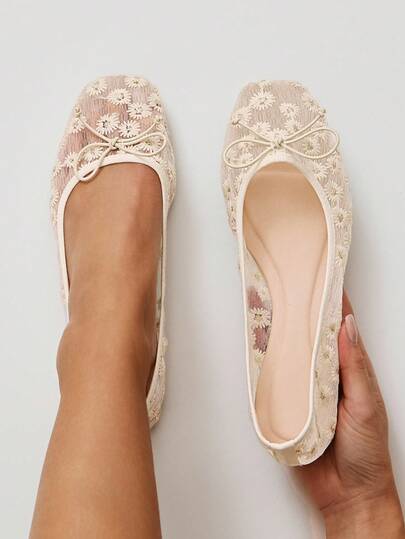 Solezae 女士休闲优雅方头舒适花卉印花网眼芭蕾平底鞋