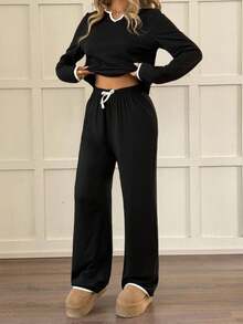 SHEIN Tween Girls T-Shirt Co-Ords Pajamas Contrast Binding Notched Neckline Knot Front Lounge Set - Black and White - View 8