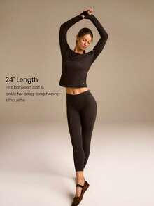 GLOWMODE FeatherFit™ PulseFit 柔软弹力吸汗修身长袖上衣和紧身裤套装低冲击瑜伽普拉提工作室日常运动服 - 巧克力棕 - 查看 5