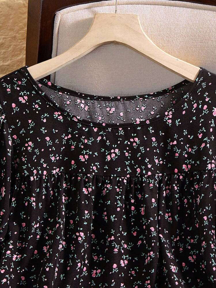 Plus Size Women's Ditsy Floral Round Neck Short Sleeve Casual Shirt,Summer For Women,Vacation For Women,Holiday Boho,Autumn,Fall Fall,Teacher For Women,Flower/Spring