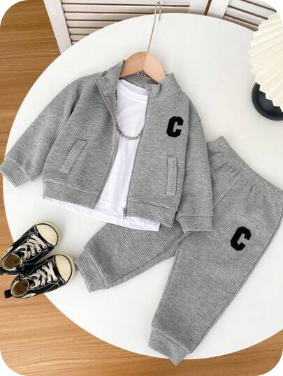 SHEIN 2pcs/Set Baby Boy/Girl Thick Waffle Knit Collar Sweatshirt Top And Jogger Pants Set, Comfortable Versatile Fashion Daily Cute Embroidered Letter Graphic Basic Outfit, Suitable For Indoor, Outdoor, Daily Wear, Sports, Play, Party, Photo Shoot, Back To School, Streetwear, Autumn/Winter Fall