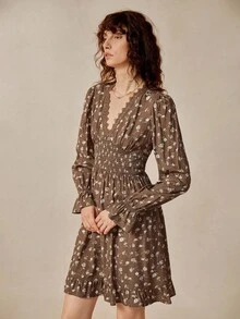Florisole Váy cổ chữ V họa tiết hoa, eo thắt, phù hợp cho những buổi đi chơi bình thường, hẹn hò, đi làm và những buổi gặp gỡ lãng mạn vào mùa thu - màu nâu - Xem 4