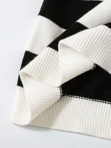 SHEIN Teen Girl Fashionable Contrast Color Sleeveless Striped Knit Cropped Sweater Vest, Suitable For Home, Outing, Party, Back To School Fall Winter Christmas Halloween Autumn Fall Jumpers Cozy - Black and White - View 6