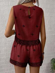 EMERY ROSE 2pcs Vacation Casual Geometric Embroidery Tank Top And Shorts Set - Burgundy - View 2