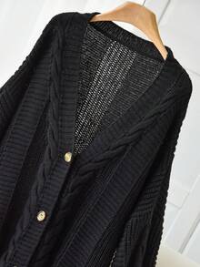 SHEIN CURVE+ Plus-Size Black Knitted Women's Sweater Cardigan, Suitable For Autumn And Winter Sweater Cardigan/Autumn /Winter, For Woman