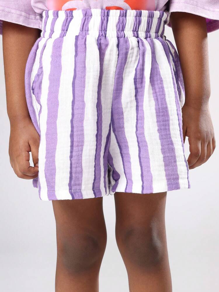 Oversized T Shirt And Striped Shorts With Palm Print