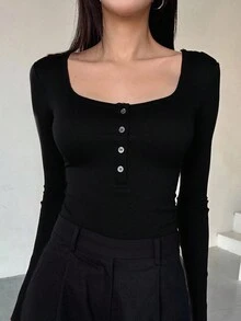 DAZY Áo thun nữ tay dài thiết kế nút cài màu trơn ôm vừa vặn - màu đen - Xem 4