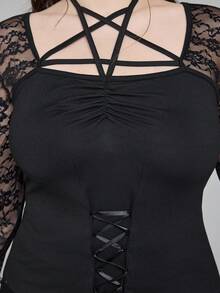 ROMWE Áo cổ yếm tay loe không đối xứng phối ren phong cách Gothic cỡ lớn, áo nữ thanh lịch tối màu phong cách Gothic cỡ lớn, áo gợi cảm cỡ lớn, quần áo nữ cỡ lớn phong cách Gothic - màu đen - Xem 7