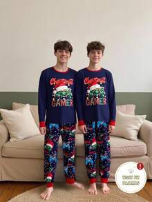 SHEIN 1 Bộ áo thun dài tay cổ tròn màu đỏ tía mừng Giáng sinh cho bé trai kèm mũ ông già Noel và cây thông Noel, quần ngủ bó màu xanh navy kèm mũ ông già Noel, cây thông Noel và dòng chữ "CHRISTMAS GAMER", quà tặng Giáng sinh - Nhiều màu - Xem 1