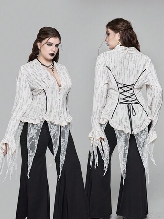 Goth Blouse blanche asymétrique à texture de dentelle déchirée, grande taille. Chemise veste femme vintage élégante à manches longues pour l'automne, avec design de bas en dentelle fluide pour femmes en automne/hiver
