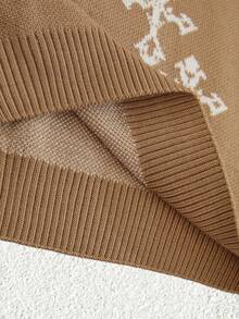 RueChic Men Cross Pattern Crew Neck Regular Sweater - Brown - View 4