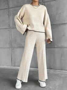 SHEIN PETITE Damski zestaw swetrów z dzianiny, top w paski z okrągłym dekoltem i długim rękawem oraz spodnie o luźnym kroju i prostych nogawkach