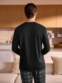 Manfinity Underwear&Sleepwear Basics Camiseta de manga larga negra con gráfico "SLEEP" suave y cómoda para hombres, para otoño e invierno - Negro - Ver 2