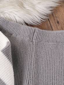 SHEIN 2 件套青少年女孩冬季针织服装，时尚休闲黑白条纹毛衣和针织裤套装