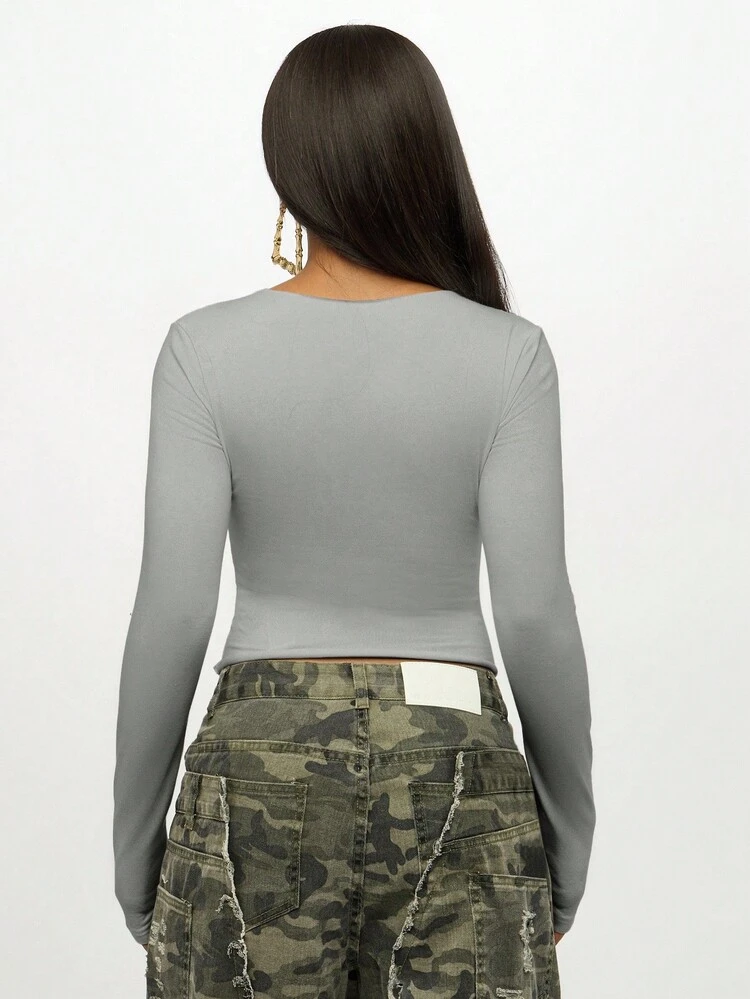 SUMWON WOMEN Long Sleeve V Neck Crop Top With Butterfly Design