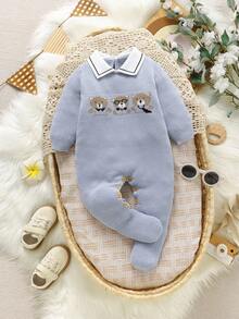 SHEIN 新生儿舒适休闲绅士风格彼得潘领连体衣，可爱熊提花设计，婴儿毛衣外套，可爱柔软，适合爬行和日常穿着 - 藍色 - 查看 5
