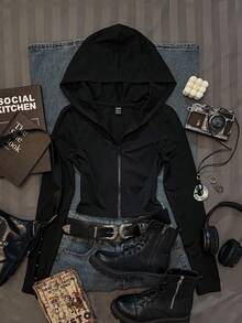 Attitoon 休闲复古哥特朋克Y2K风格交叉翅膀卷轴巴洛克定位印花图案女式修身连帽T恤，适合秋季穿着，百搭，机场、音乐节皆宜 - 黑色 - 查看 2