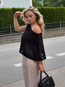 Siren Gaze Women's Solid Color Asymmetrical Neck Batwing Sleeve Fashionable Blouse, Summer