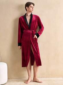 SHEIN Vintage British Style Comfortable Plush Robe, Shiny, Warm, Contrast Color, Elegant, Suitable For Lounging, Family Gathering, Open Front, Men, For Fall Winter, Christmas, Fluffy, Cozy - Red - View 5