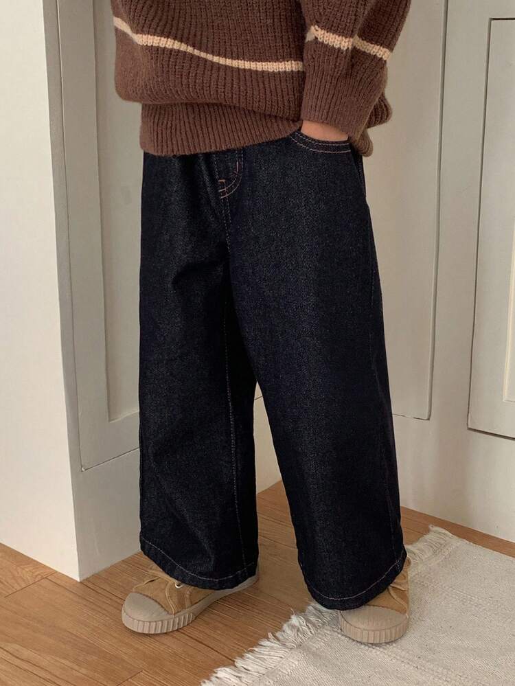 Young Boys Dark Wash Everyday Casual Denim Jeans Long Straight Leg Pants With Zipper Details