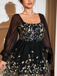 Cravure Plus Size Women's New Elegant Party Square Neck Floral Embroidery Mesh Lantern Sleeve A-Line Dress - Multicolor - View 4