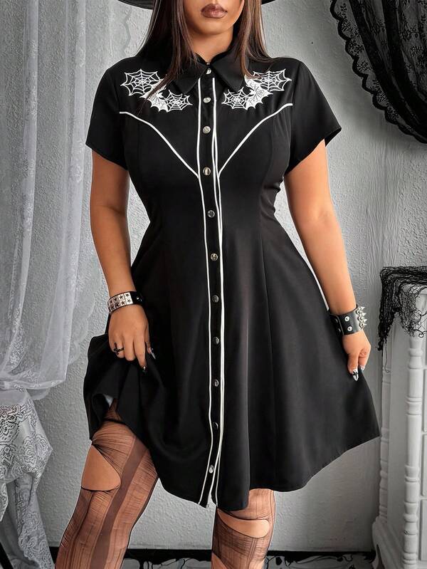 Whyspr Vestido corto de línea A con cuello de camisa y estampado de arañas y murciélagos