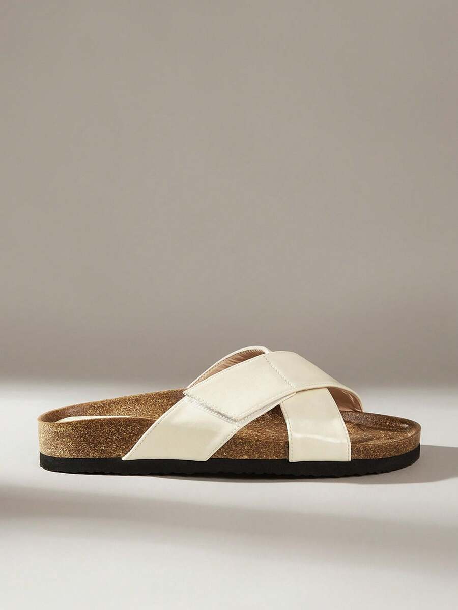 Solecia 女士时尚平底凉鞋，夏季沙滩度假户外拖鞋 - 米色 - 查看 1