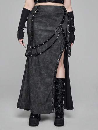 Jupe gothique élastique de grande taille en PU asymétrique avec œillets et chaîne, style punk. Jupe en PU grande taille pour l'automne/hiver. Jupe gothique vintage style grunge-punk pour femmes