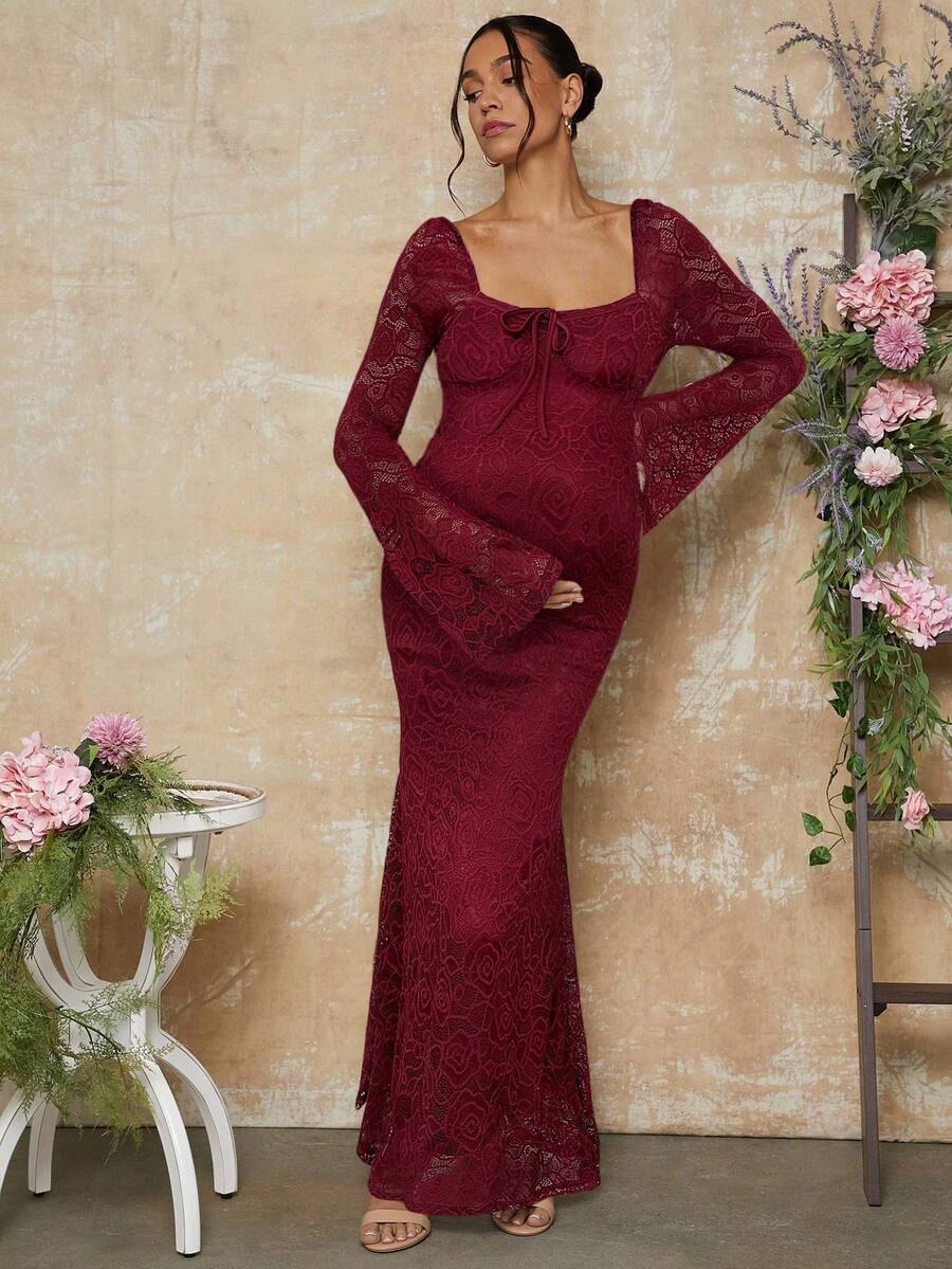 MaterniChic 情人节白色喇叭袖蕾丝修身鱼尾下摆孕妇装 - 酒紅色 - 查看 1