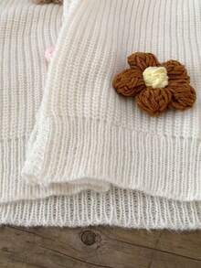 SHEIN Vintaside Kids كارديجان صوفي مزخرف بزهور ثلاثية الأبعاد بلون المشمش لفتيات المراهقات في فصلي الخريف والشتاء - لون مشمشي - مشاهدة 5