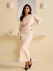 Bluhae Bộ 2 chiếc váy len hở vai gợi cảm - Màu be - Xem 4