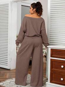 SHEIN EZwear 大码纯色不对称领长袖上衣和口袋裤休闲两件套 - 棕色 - 查看 2