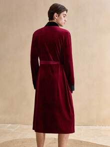 SHEIN Vintage British Style Comfortable Plush Robe, Shiny, Warm, Contrast Color, Elegant, Suitable For Lounging, Family Gathering, Open Front, Men, For Fall Winter, Christmas, Fluffy, Cozy - Red - View 2