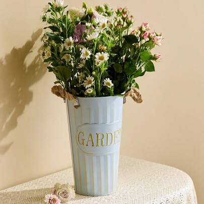 Cirelle 1 Giỏ đựng bình thiếc sắt cổ điển cỡ trung | Bình cắm hoa giả có tay cầm bằng dây thừng | Trang trí nhà nông bằng kim loại cho nhà, vườn, đám cưới nông thôn, tiệc tùng & lễ hội mùa xuân