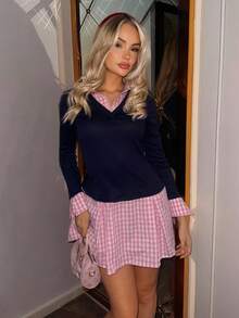 Sweetina Femmes Automne et Hiver Doux et Mignon Style Rétro Style Millénaire Style Universitaire Col V Rayé Bleu Marine T-Shirt à Manches Longues Rose et Blanc Petite Chemise à Carreaux 2 en 1 Mini Robe Slim