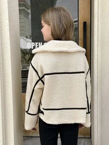 SHEIN Tween Girl White Winter Casual Lamb Wool Jacket,Oversized Faux Fur Collar Contrast Trim Zipper Pockets Loose Drop Shoulder Autumn Coat Outgoing Outing - Beige - View 9