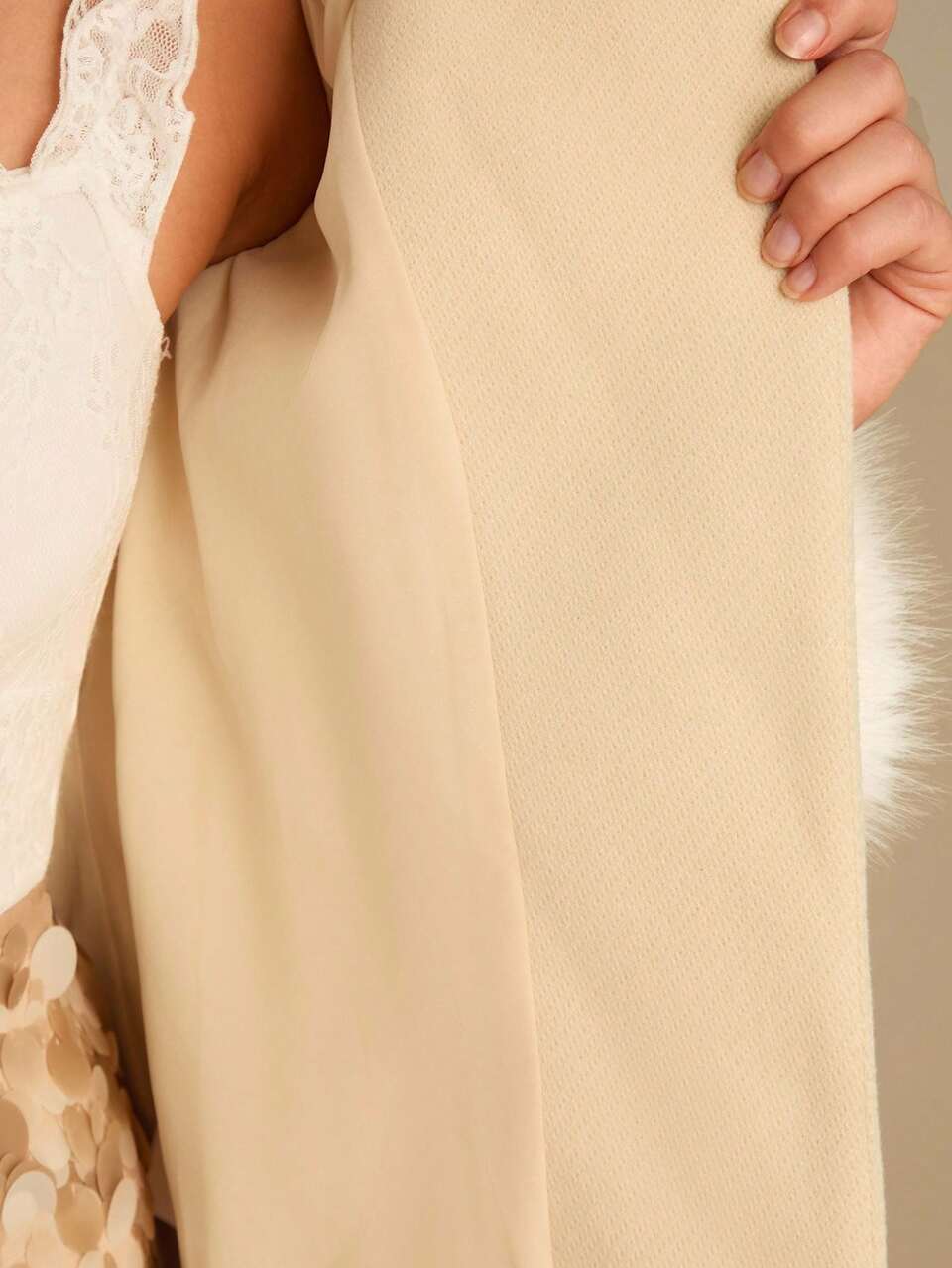 Enchnt Women's Elegant White Autumn Woolen Jacket,Light Yellow Detachable Fur Collar Single-Breasted Long Sleeve Coat For Party Night,Holiday&Wedding Guest