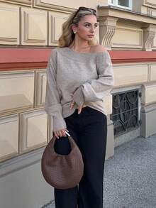 Jeta Ari 针织罗纹露肩长袖卷边下摆毛衣机场度假秋季冬季日常 - 卡其色 - 查看 1