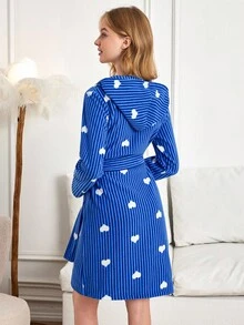 EURMUSE Women Striped Heart Pattern Plush Fabric With Hoodie And Pocket Detail Homewear Robe - Blue - View 2