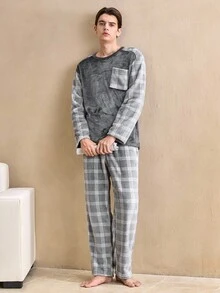 SHEIN 2pcs Men's Vintage Coin Printed Plaid Fluffy Loungewear Set,Autumn Home Clothes,White 2016 Aesthetic,Cozy Casual Fabric For Indoors Outdoors,Winter - Grey - View 6