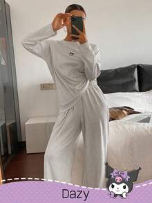 DAZY HELLO KITTY AND FRIENDS | SHEIN 女士休闲卡通图案插肩袖宽松上衣和裤子家居服套装，春秋季，舒适保暖，秋冬服装 - 淺灰色 - 查看 1